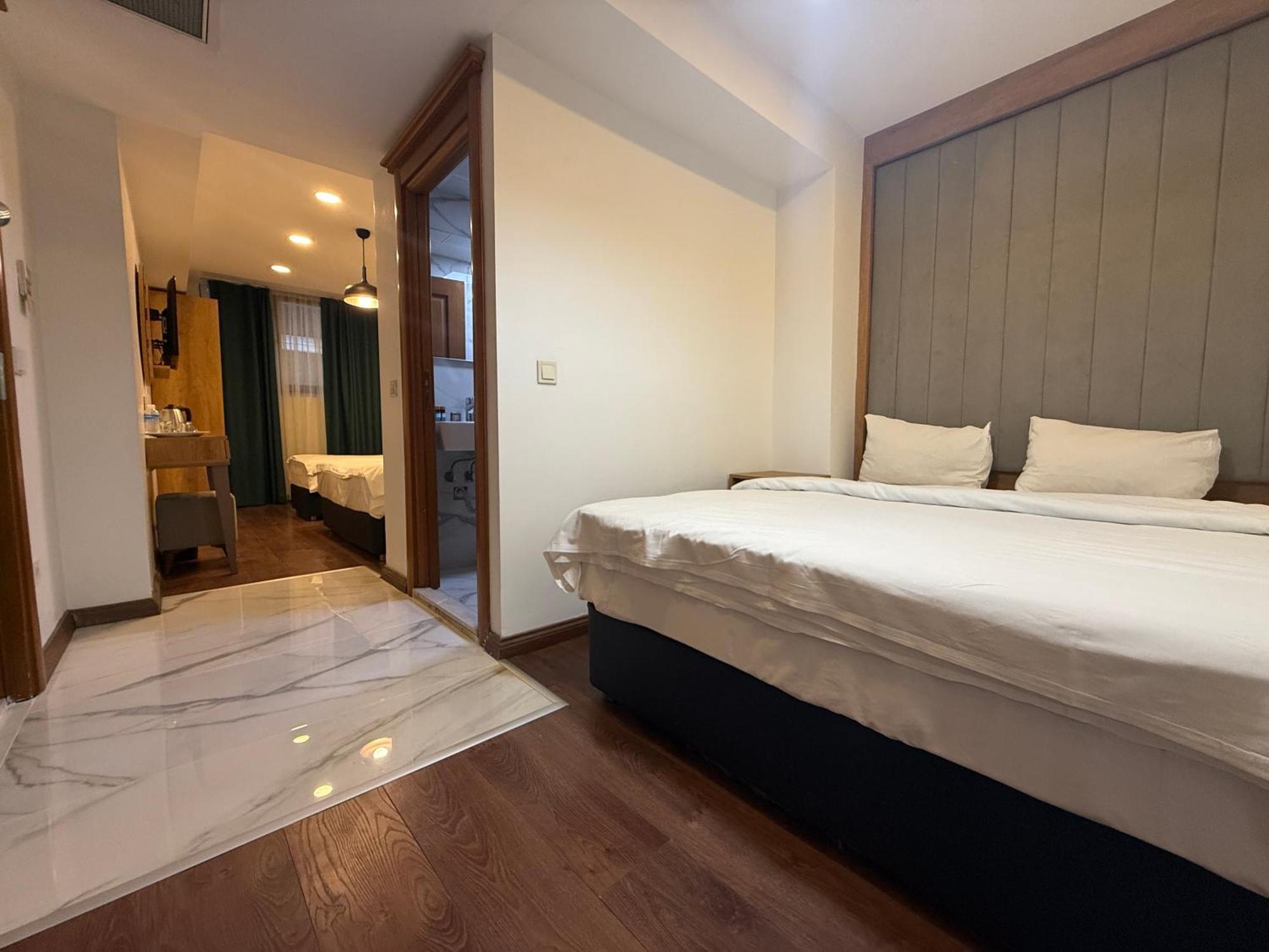 Pege Hotel, Istanbul